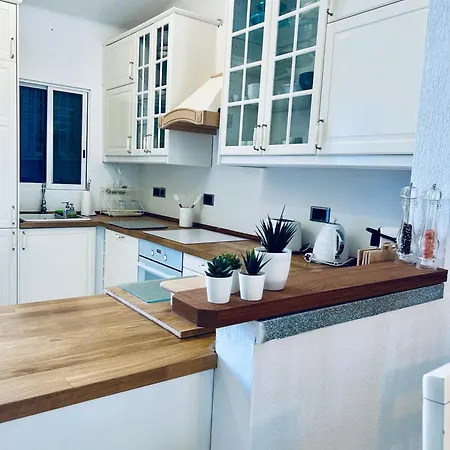 Mediterranean Sunset 2 Bedroom With Breathtaking Sea Views Vakantiehuis Klorakas